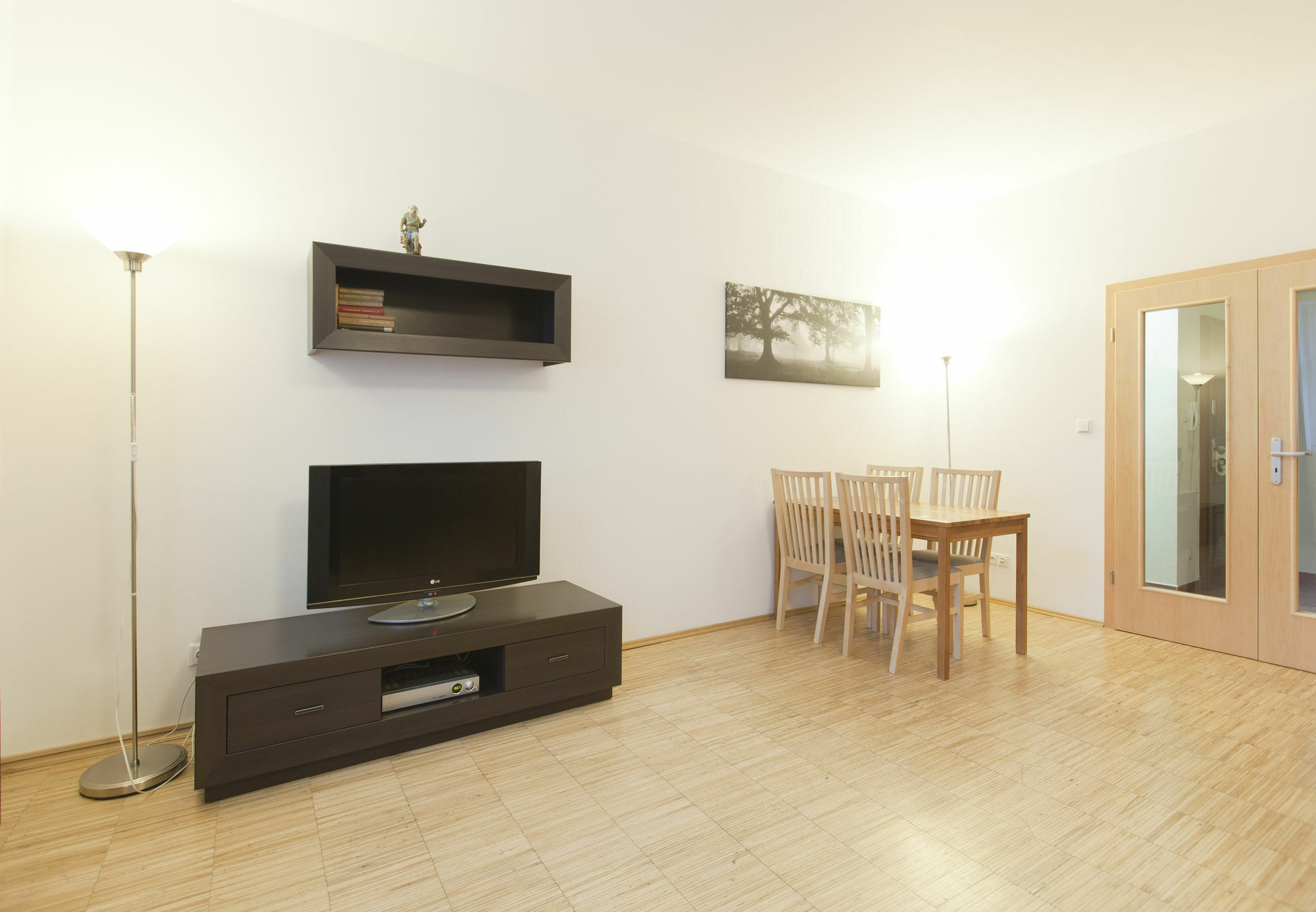 Downtown Suites Kodanska Praga Esterno foto